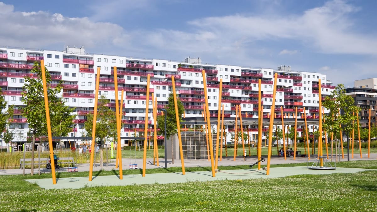 Rudolf-Bednar-Park · contemporary community — Vienna photographer's atlas