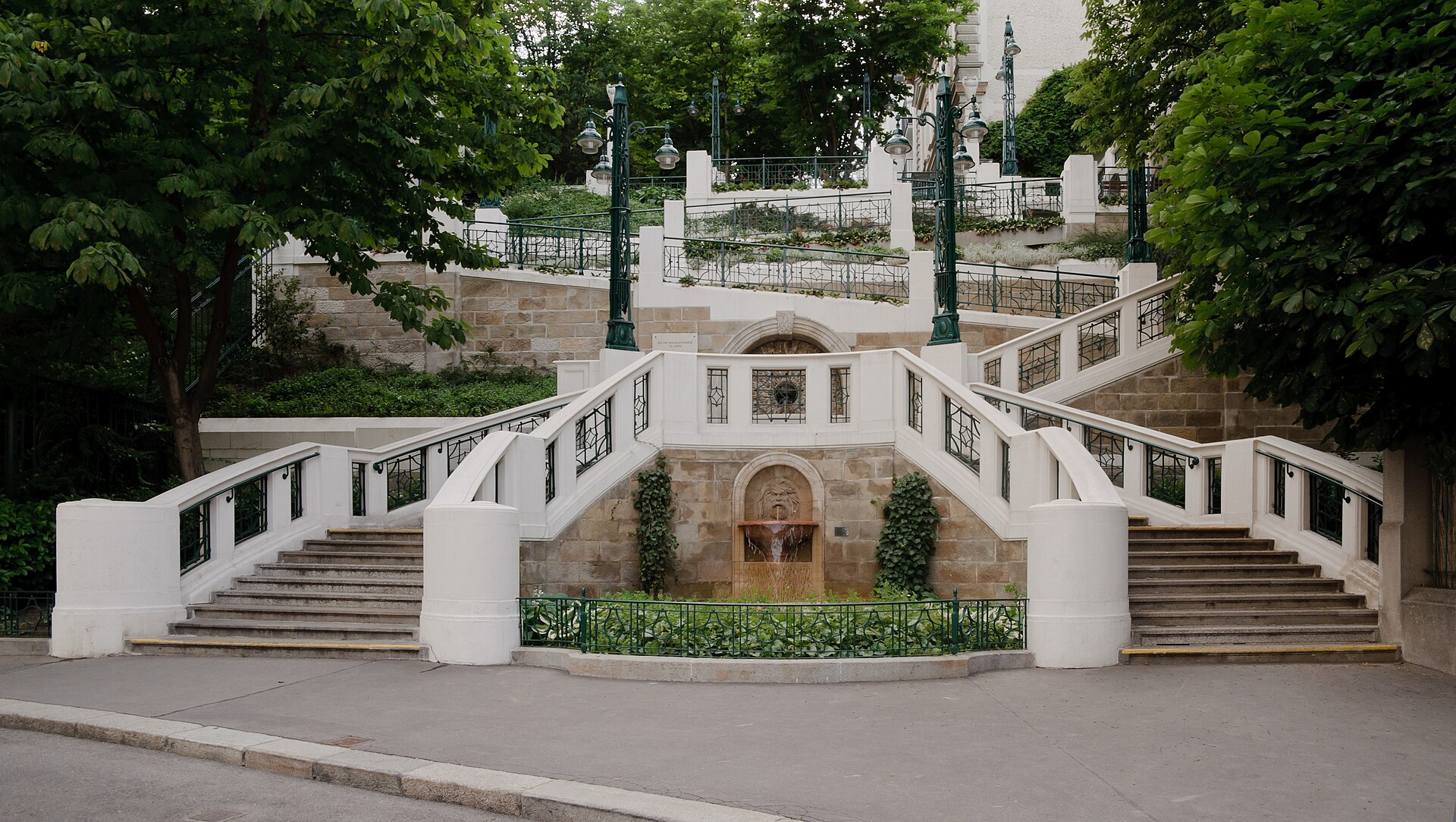 Strudlhofstiege Jugendstil staircase with wrought-iron lamps, Vienna 9th district — photo guide by Best Alex Shots
